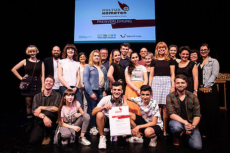 Die Initiator*innen, Projektbeteiligten und Schüler*innen von #sprachlernendesspiel