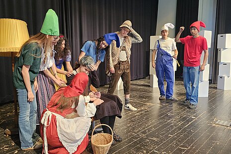 Hier die Produktion "Sieben Kronen im Kampf gegen die Zeit"
